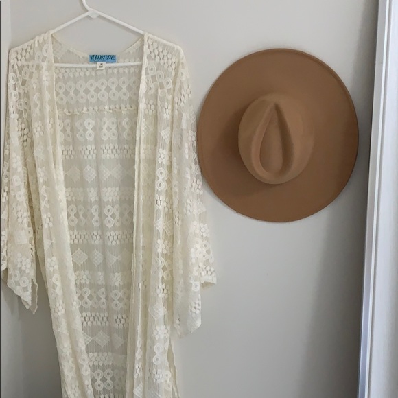 SOLD NWOT Francescas lace duster kimono - Picture 2 of 5